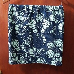LuLaRoe Small Navy Floral Cassie Skirt